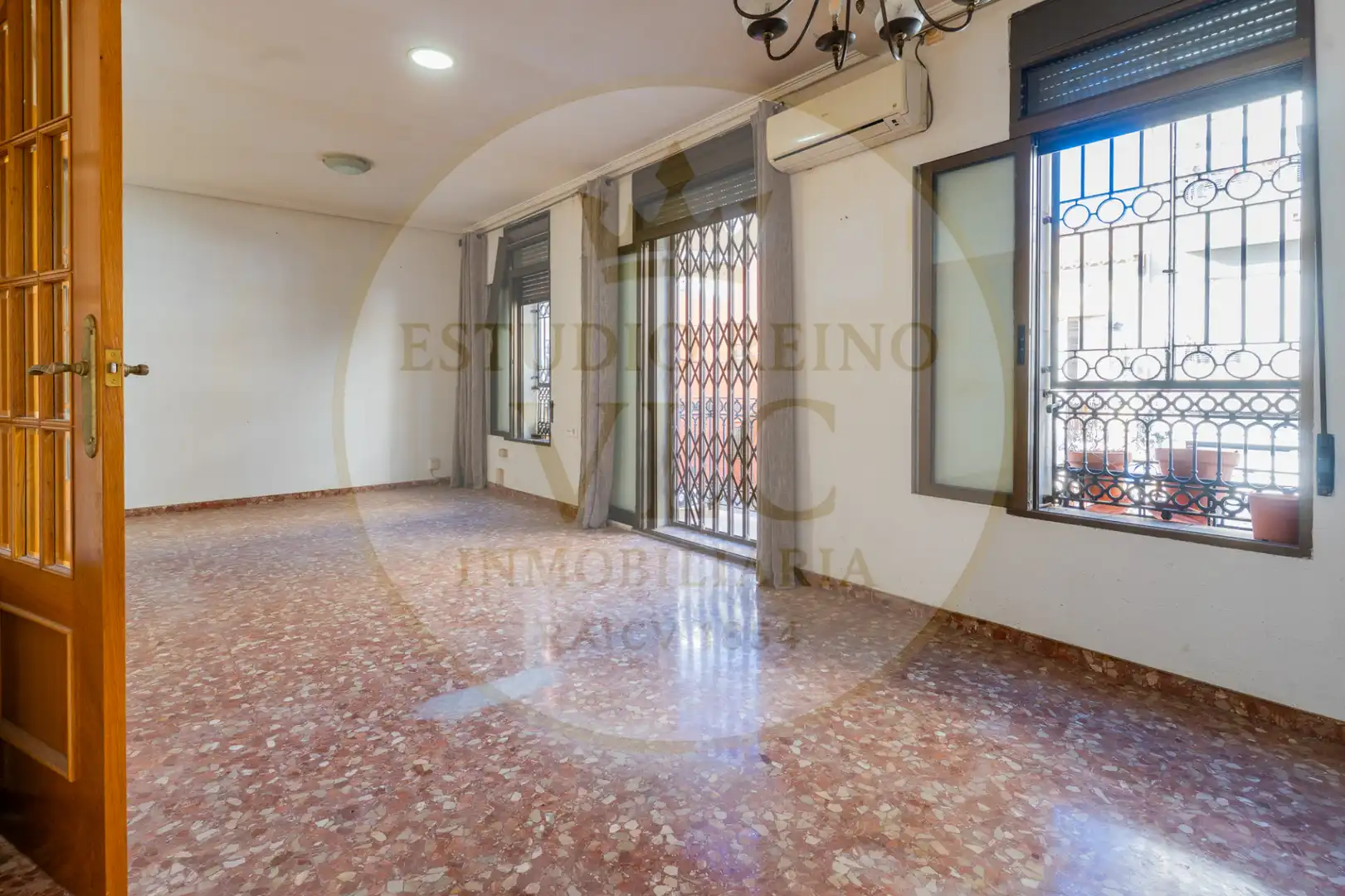 Wohnzimmer von Maisonette zum Verkauf in Valencia mit Terrasse und Balkon
