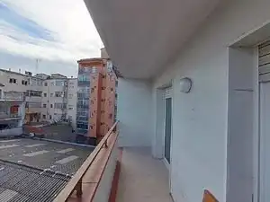 Terraza de Piso en venta en Salt con Calefacción, Amueblado y Balcón