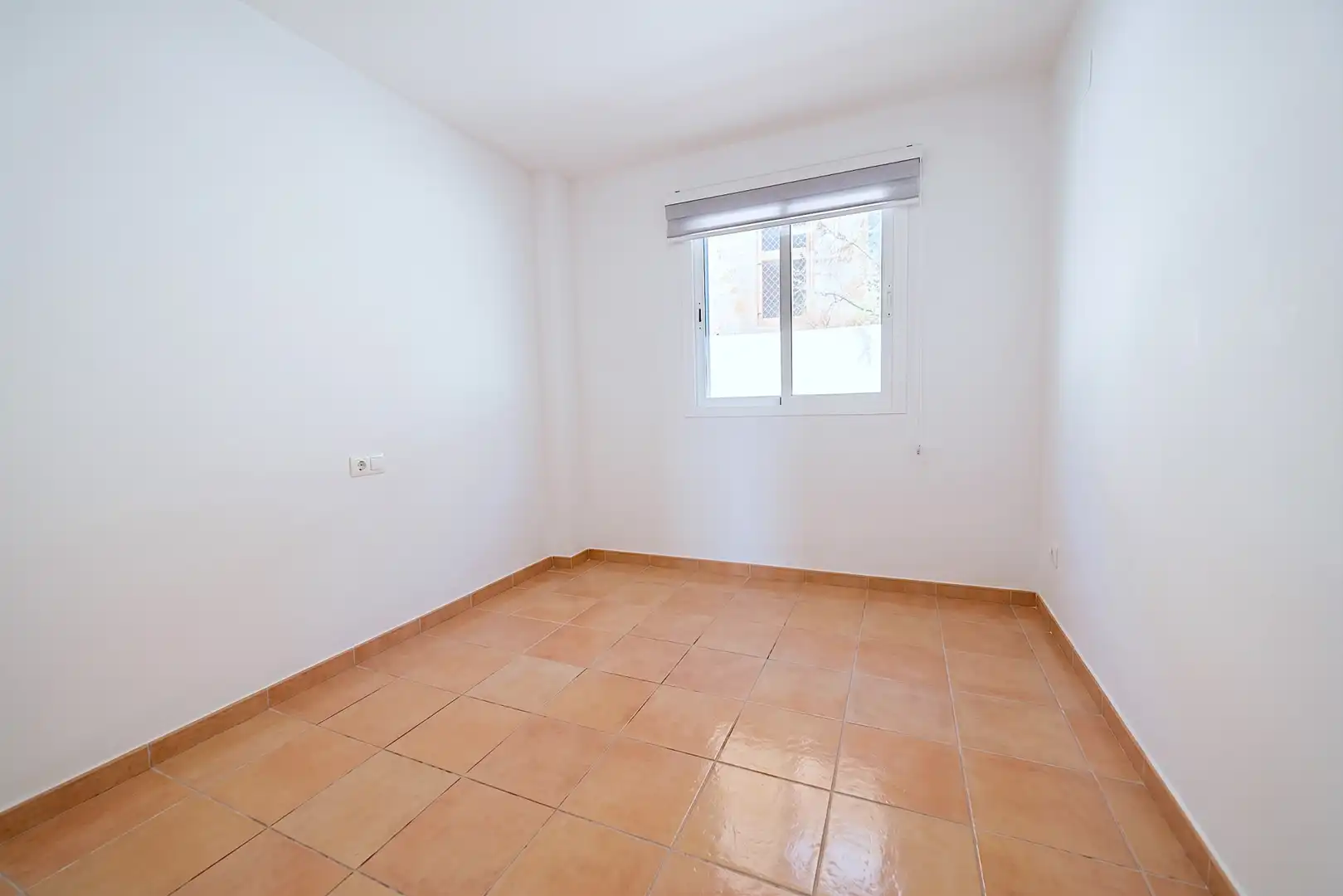 Habitación de Casa adosada en venta en Benalmádena con Aire acondicionado, Terraza y Trastero