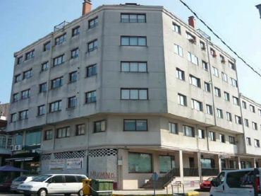 Local commercial à vendre à Av Camilo José Cela - Ed Mahia -