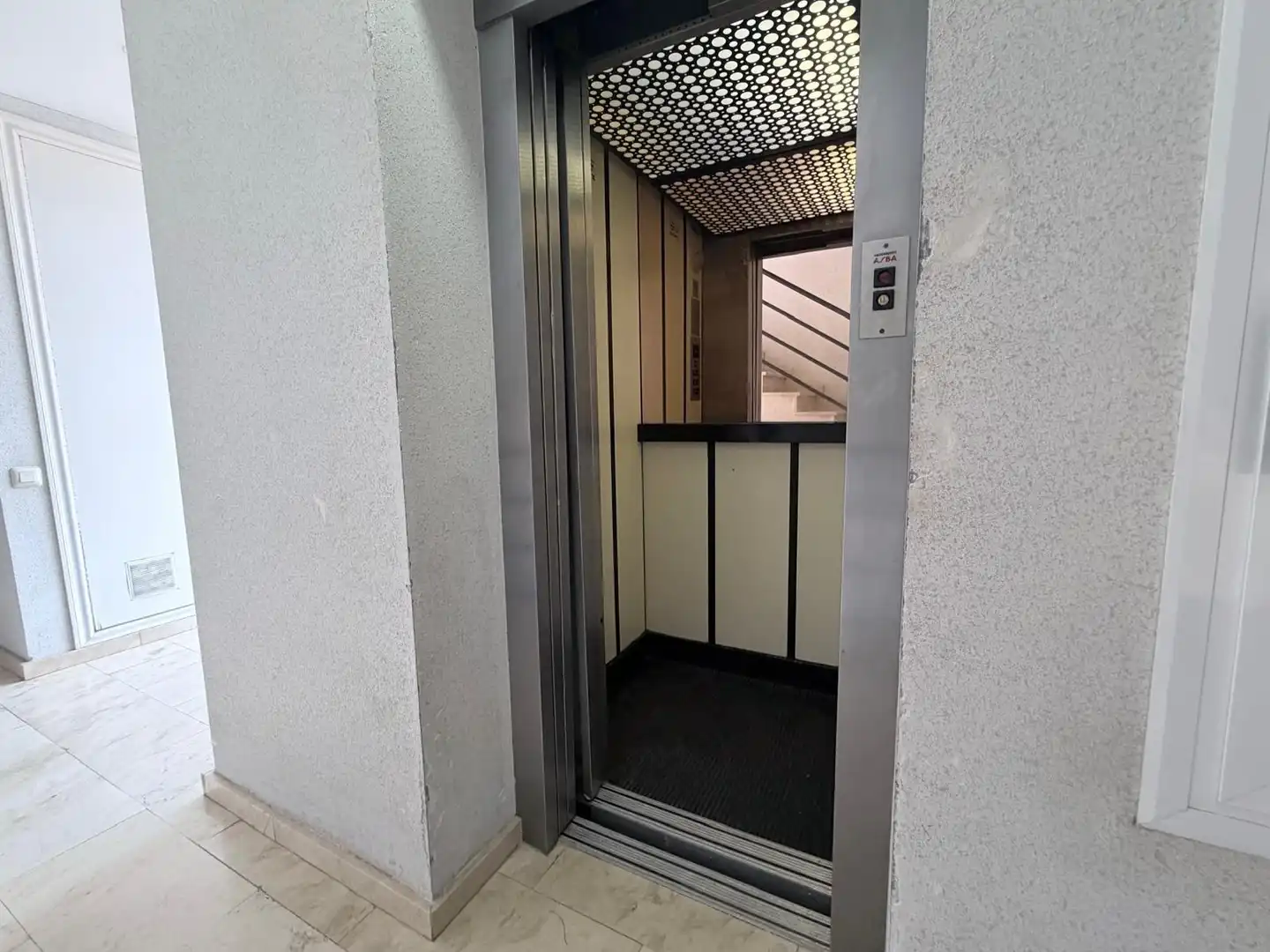 Planta baixa en venda en Cunit amb Piscina comunitària