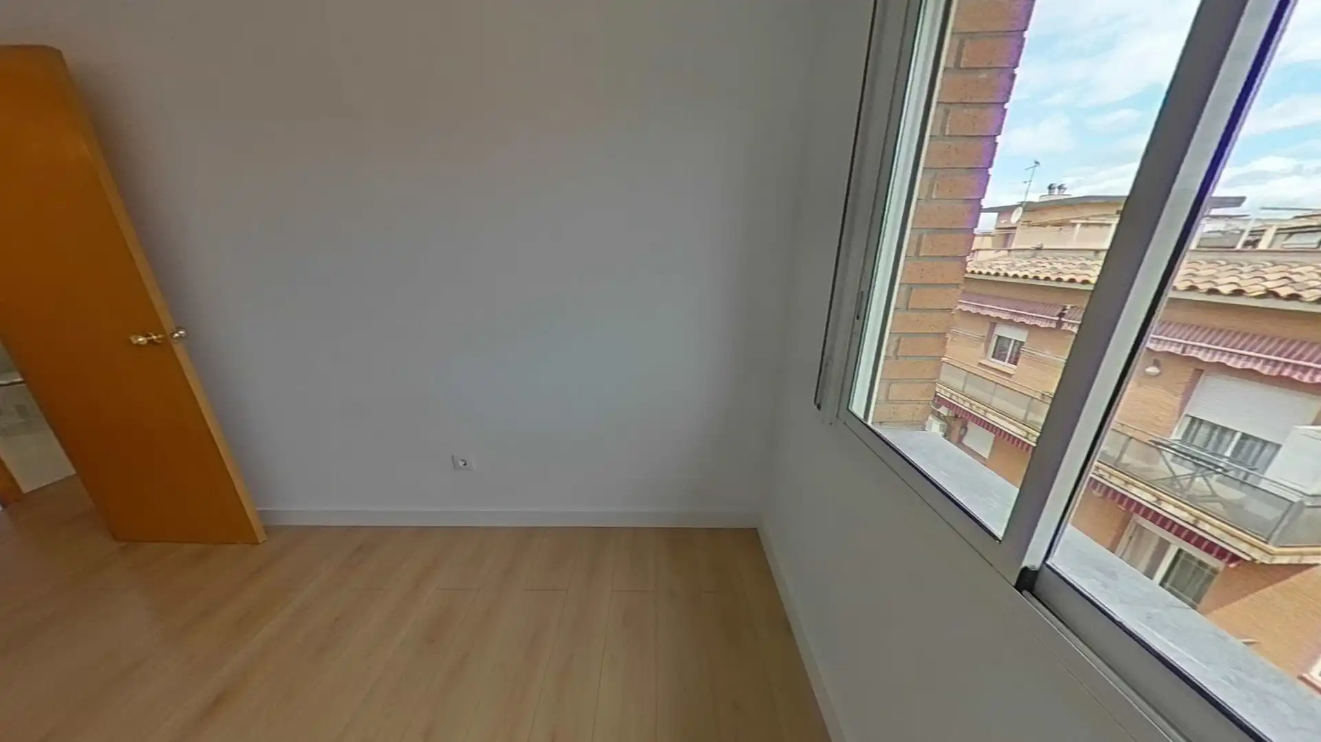 Habitación de Piso en venta en Girona con Calefacción y Parquet