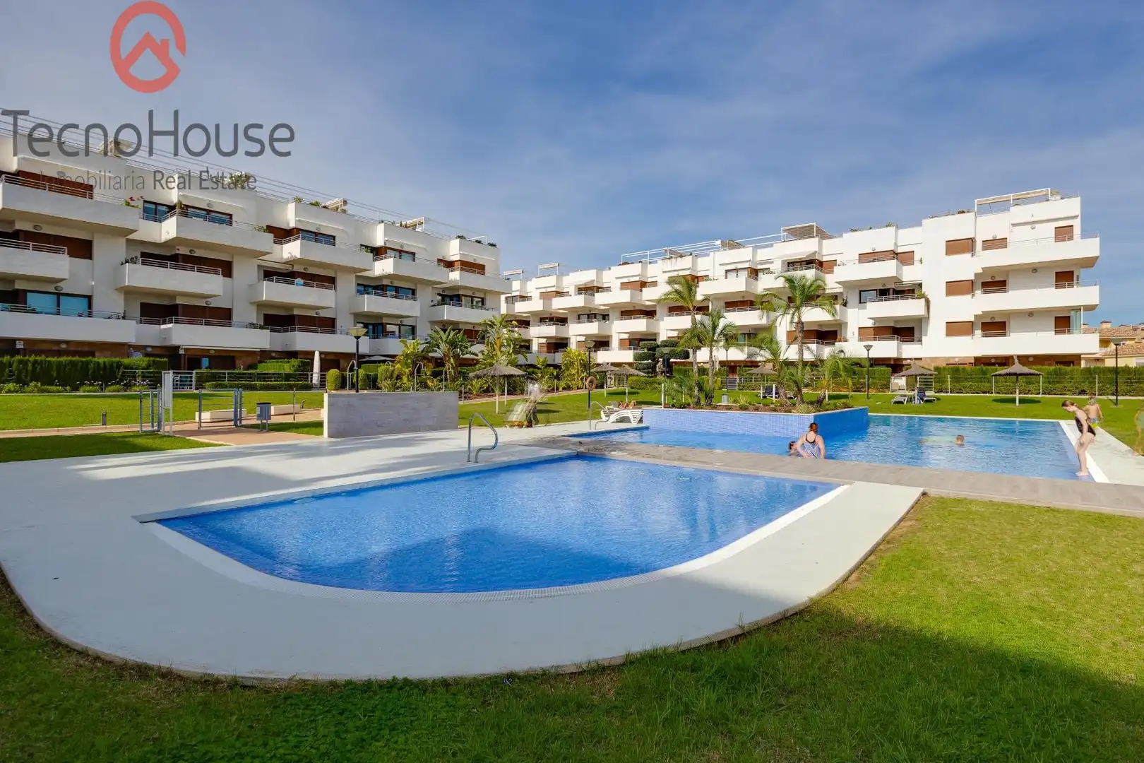 Vista exterior de Apartament en venda en Orihuela amb Aire condicionat, Calefacció i Jardí privat