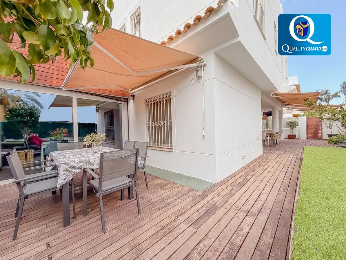 Villa avec piscine à vendre à Enric Valor 36, imagen 2