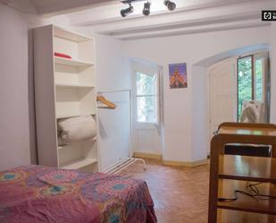 Flat to share in El Raval