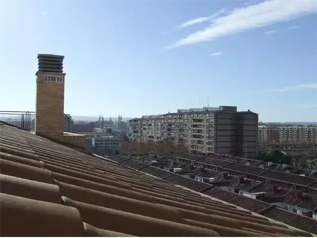 Vista exterior de Pis en venda en Zaragoza amb Aire condicionat, Parquet i Traster