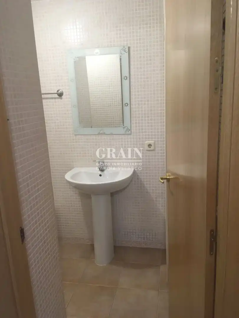 Baño de Piso en venta en Albacete con Calefacción