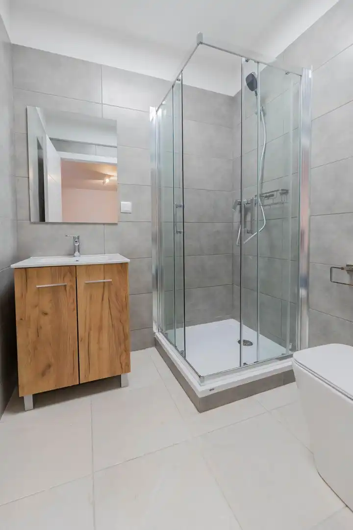 Bathroom of Apartments for sale in Benalmádena  with Air Conditioner, Terrace and Alarm