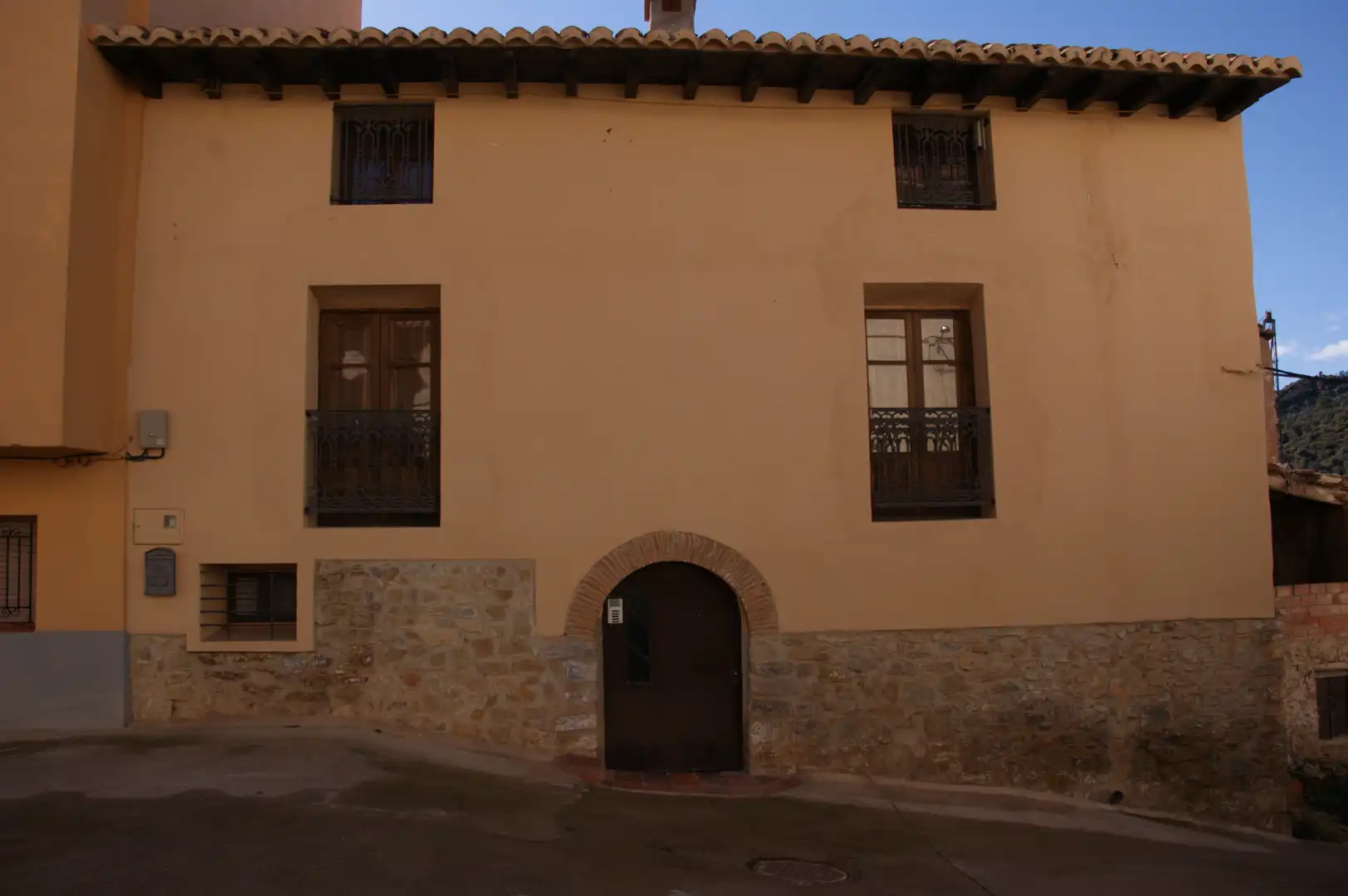 Vista exterior de Casa o chalet en venta en Castellote con Calefacción, Jardín privado y Amueblado