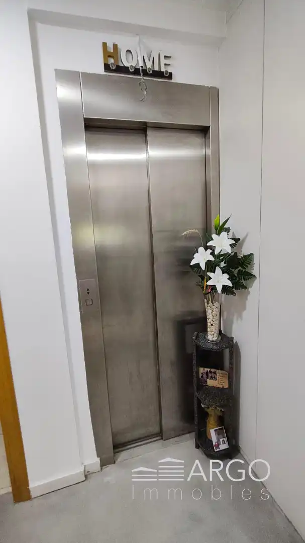 Piso en venta en Rubí con Aire acondicionado, Calefacción y Terraza