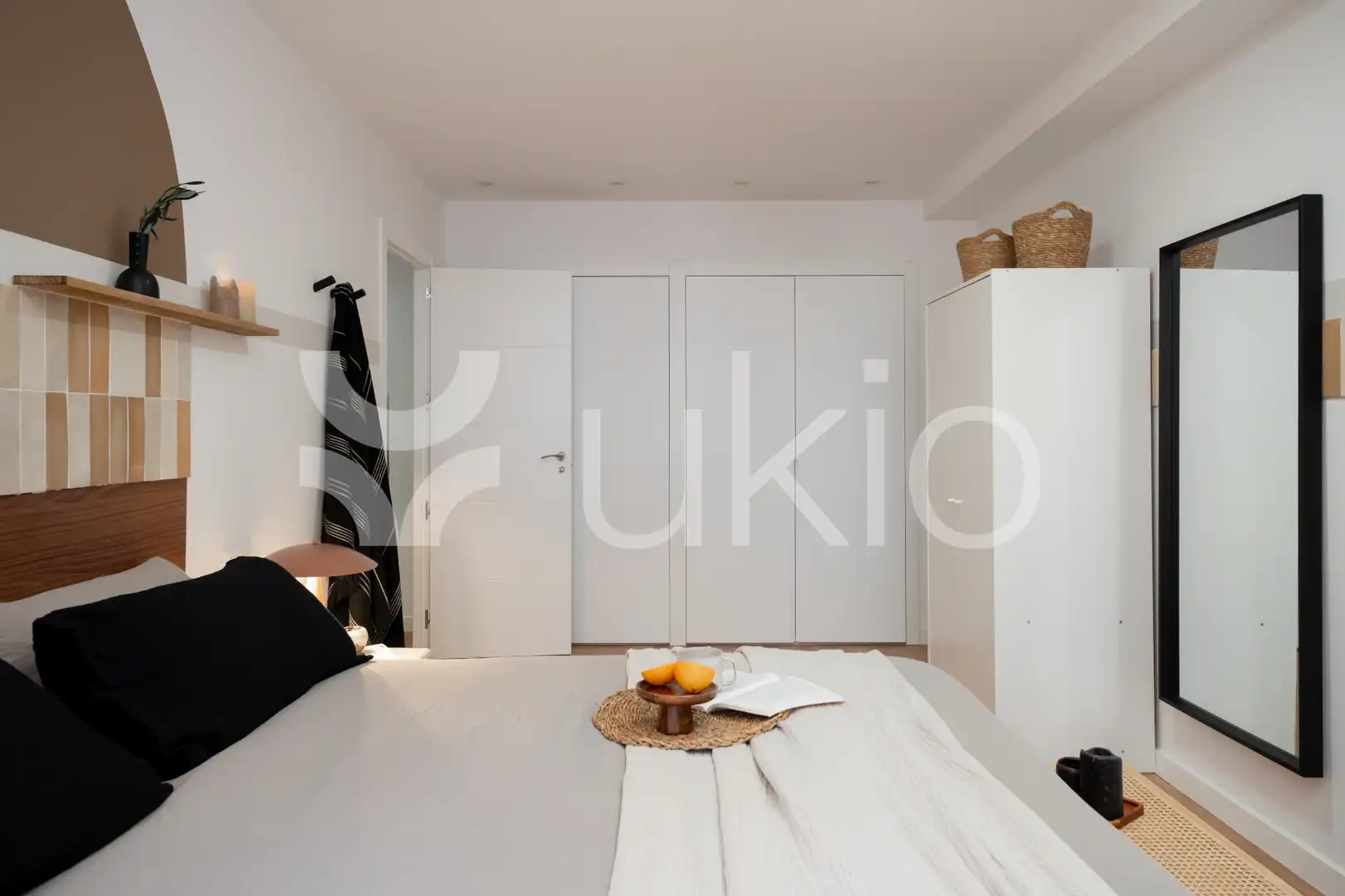 Bedroom of Apartments for rent in Madrid  with Air Conditioner, Heating and Terrace
