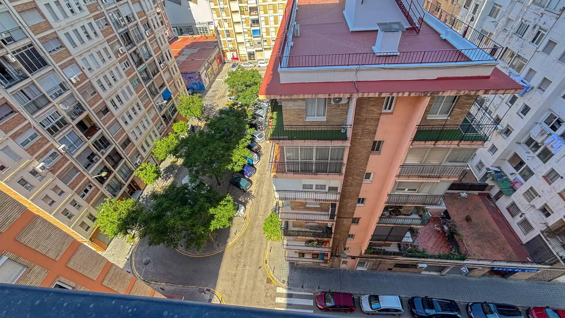 Außenansicht von Wohnung zum Verkauf in Valencia mit Terrasse