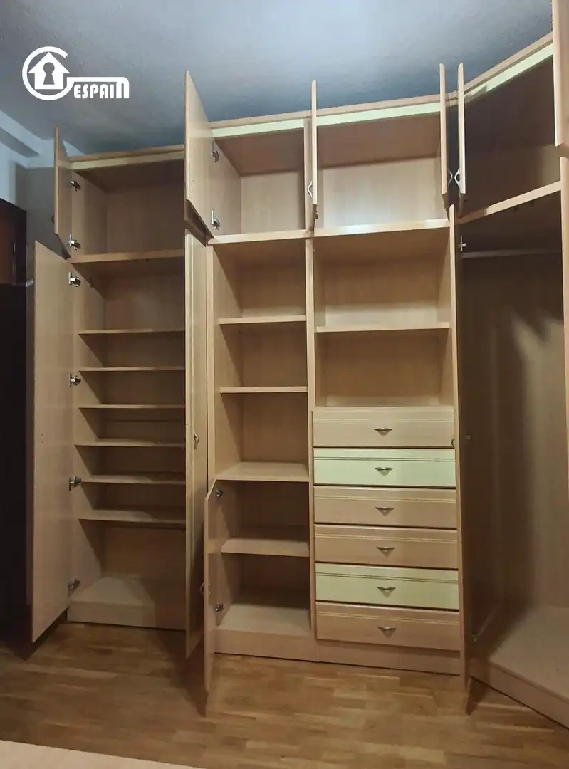 Habitación de Piso en venta en Madrid con Calefacción y Parquet