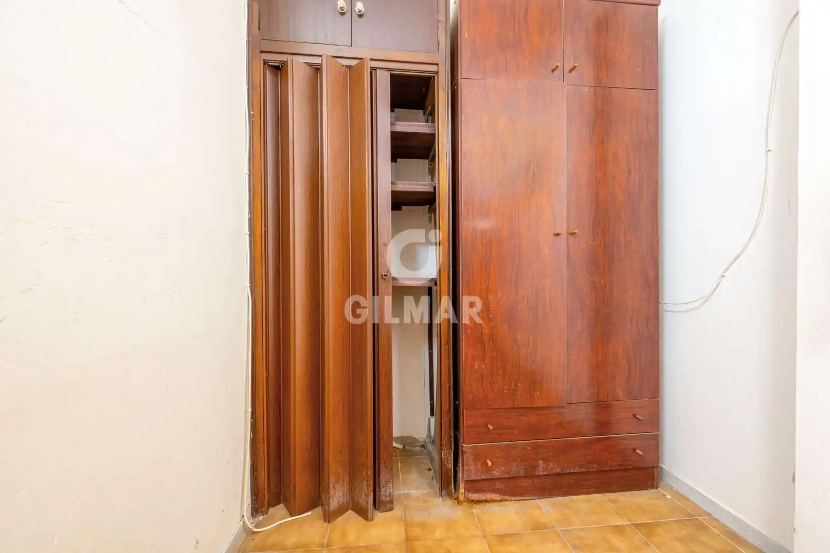 Schlafzimmer von Einfamilien-Reihenhaus zum Verkauf in Cádiz