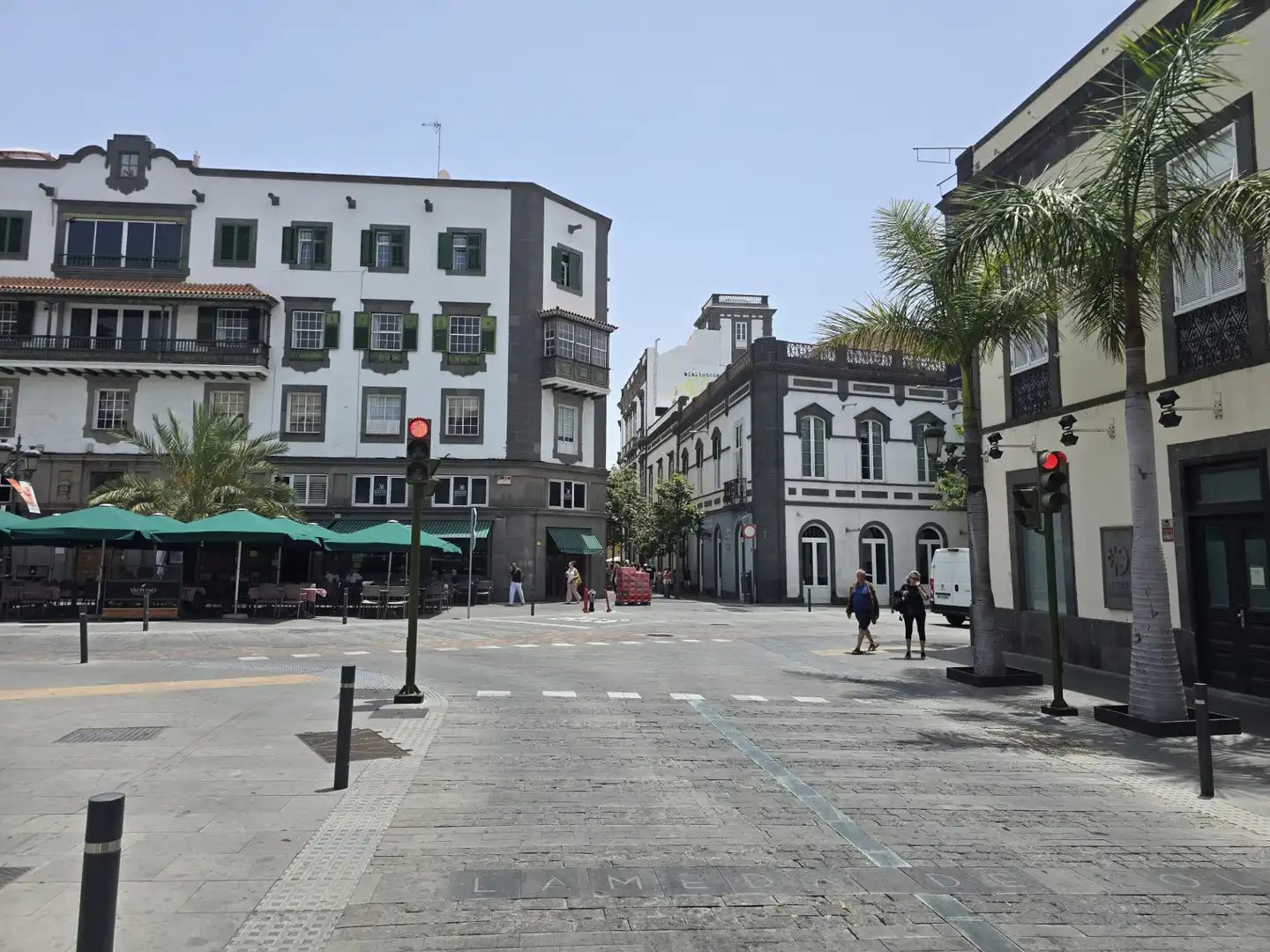 Außenansicht von Wohnung zum Verkauf in Las Palmas de Gran Canaria mit Abstellraum