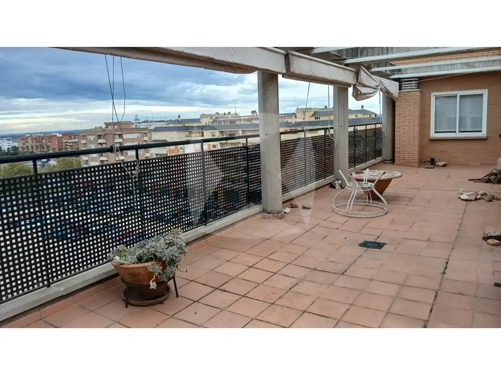 Ático en venta en Paseo Condes de Barcelona, Maria Auxiliadora - Barriada de Llera