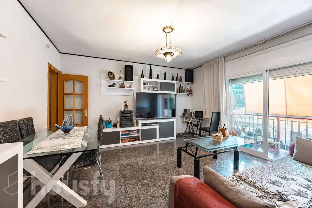 Sala de estar de Piso en venta en Vilafranca del Penedès con Calefacción, Trastero y Balcón