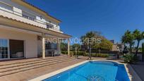 Exterior view of House or chalet for sale in El Vendrell  with Air Conditioner, Heating and Private garden