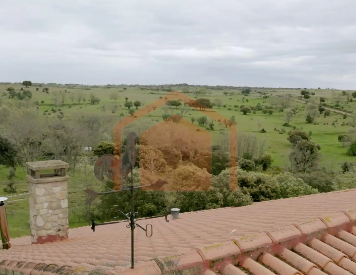 Country house zum Verkauf in Cipérez mit Klimaanlage, Heizung und Terrasse