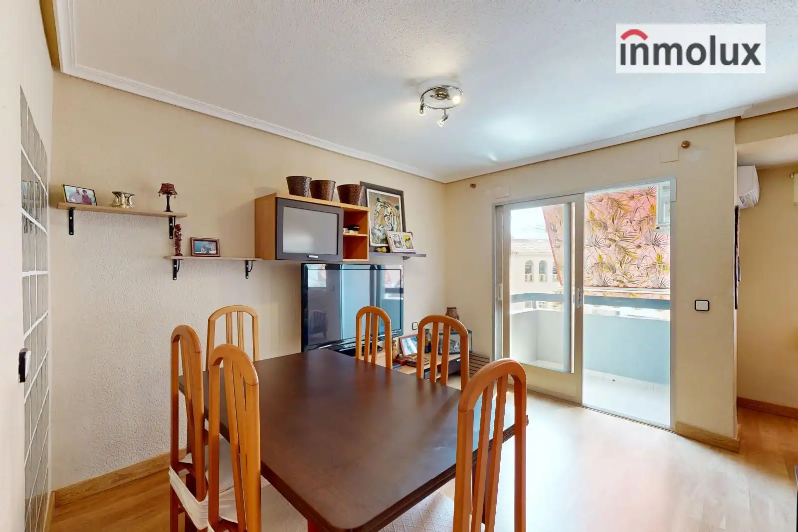 Comedor de Piso en venta en Alicante / Alacant con Calefacción, Terraza y Alarma
