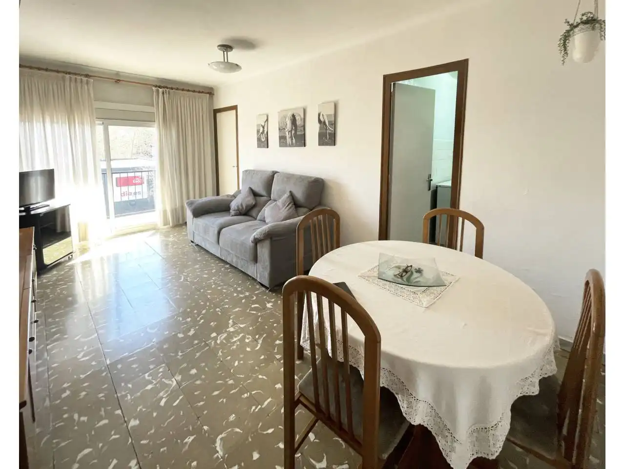 Sala de estar de Apartamento en venta en Granollers con Amueblado y Balcón