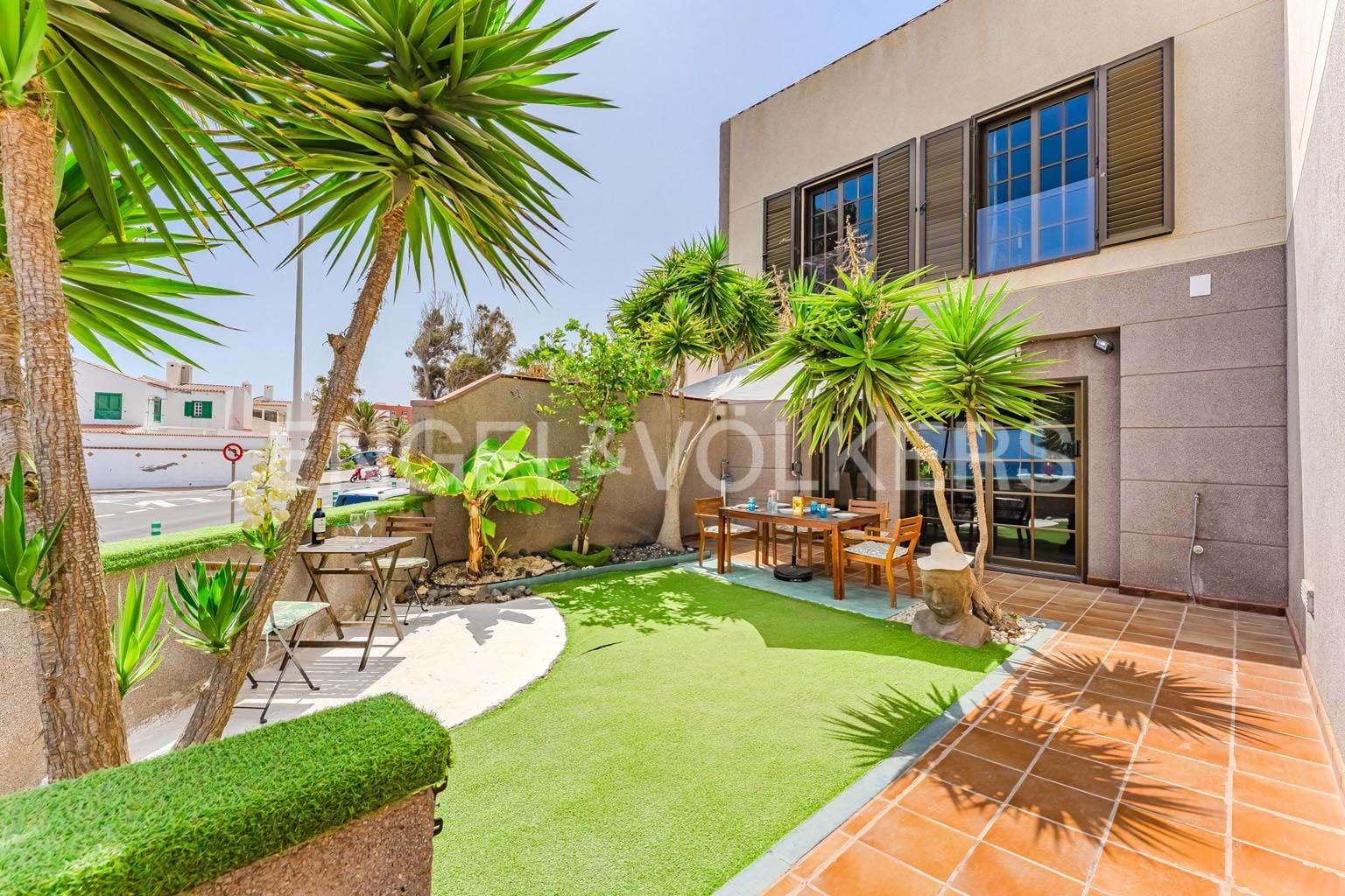 Jardí de Casa o xalet en venda en Granadilla de Abona amb Terrassa, Piscina i Moblat