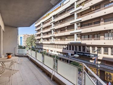 Piso con balcón en venta en Ronda