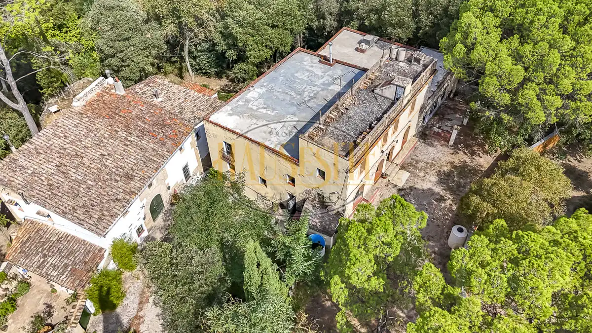 Country homes for sale in Torrelavit