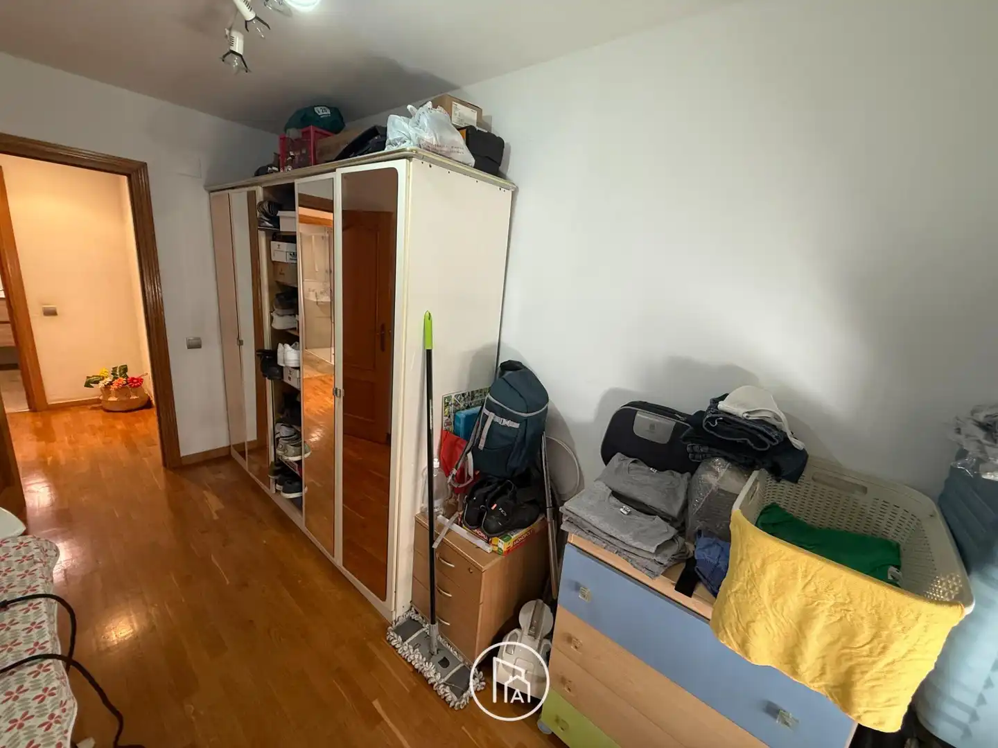 Habitación de Ático en venta en Paterna con Parquet, Terraza y Trastero