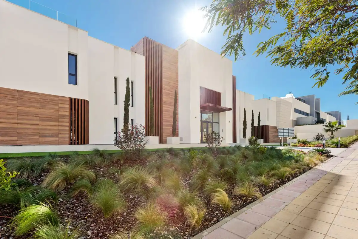 Apartament amb piscina en venda a Estepona Pueblo, imagen 3