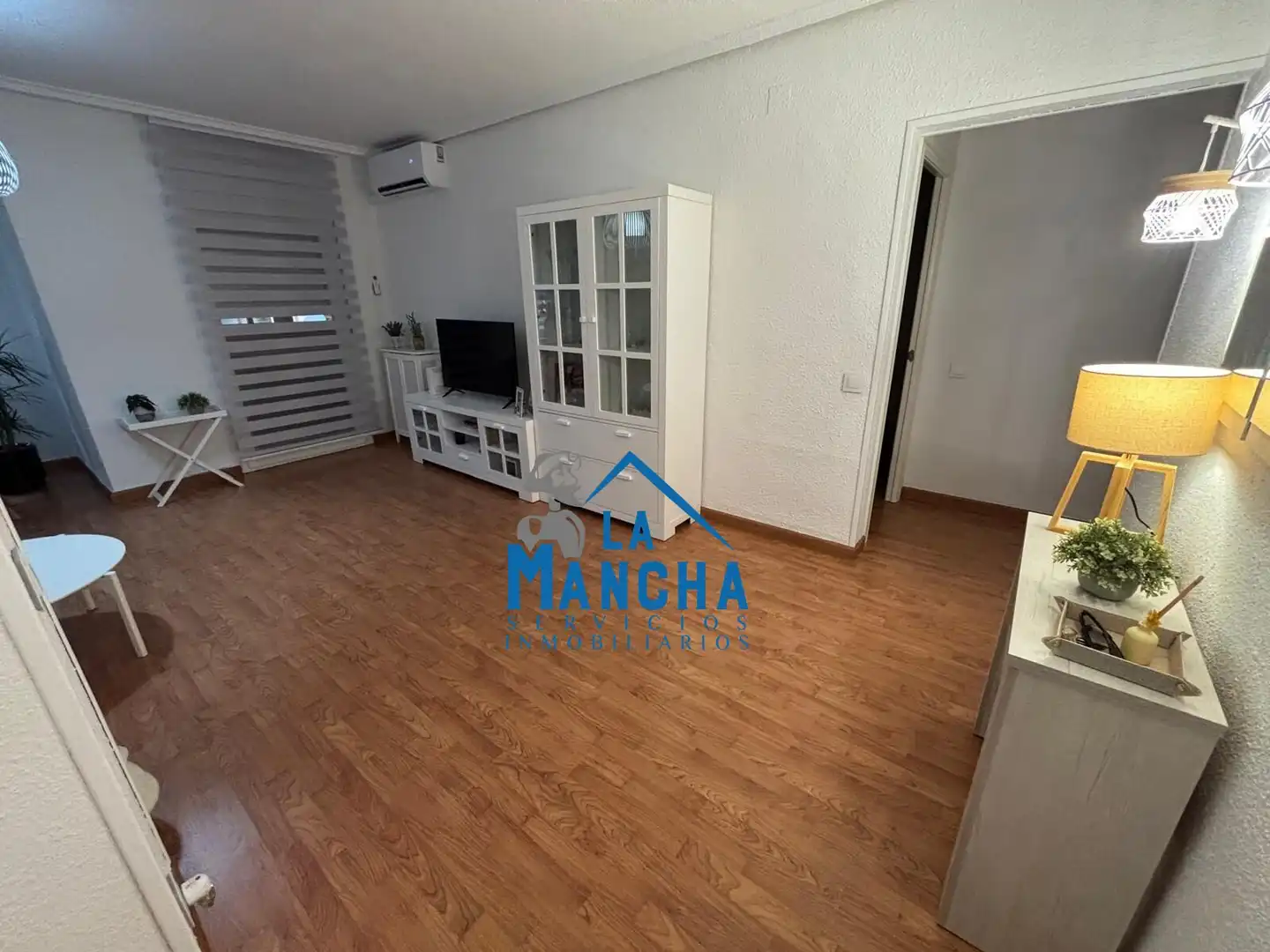 Sala de estar de Piso de alquiler en Albacete con Aire acondicionado, Calefacción y Amueblado