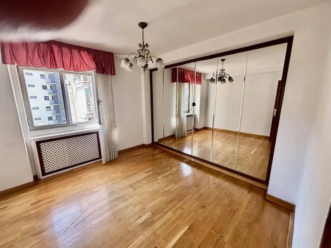 Bedroom of Flat for sale in Zaragoza  with Air Conditioner, Heating and Terrace