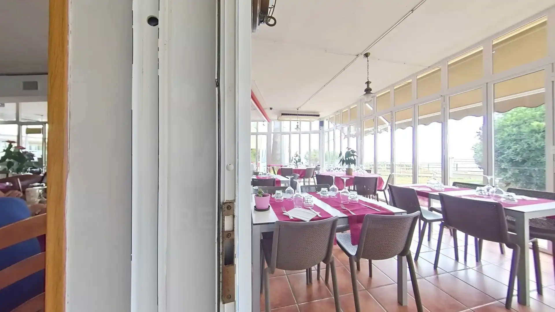Gewerbefläche zum Verkauf in Miami Platja, imagen 12