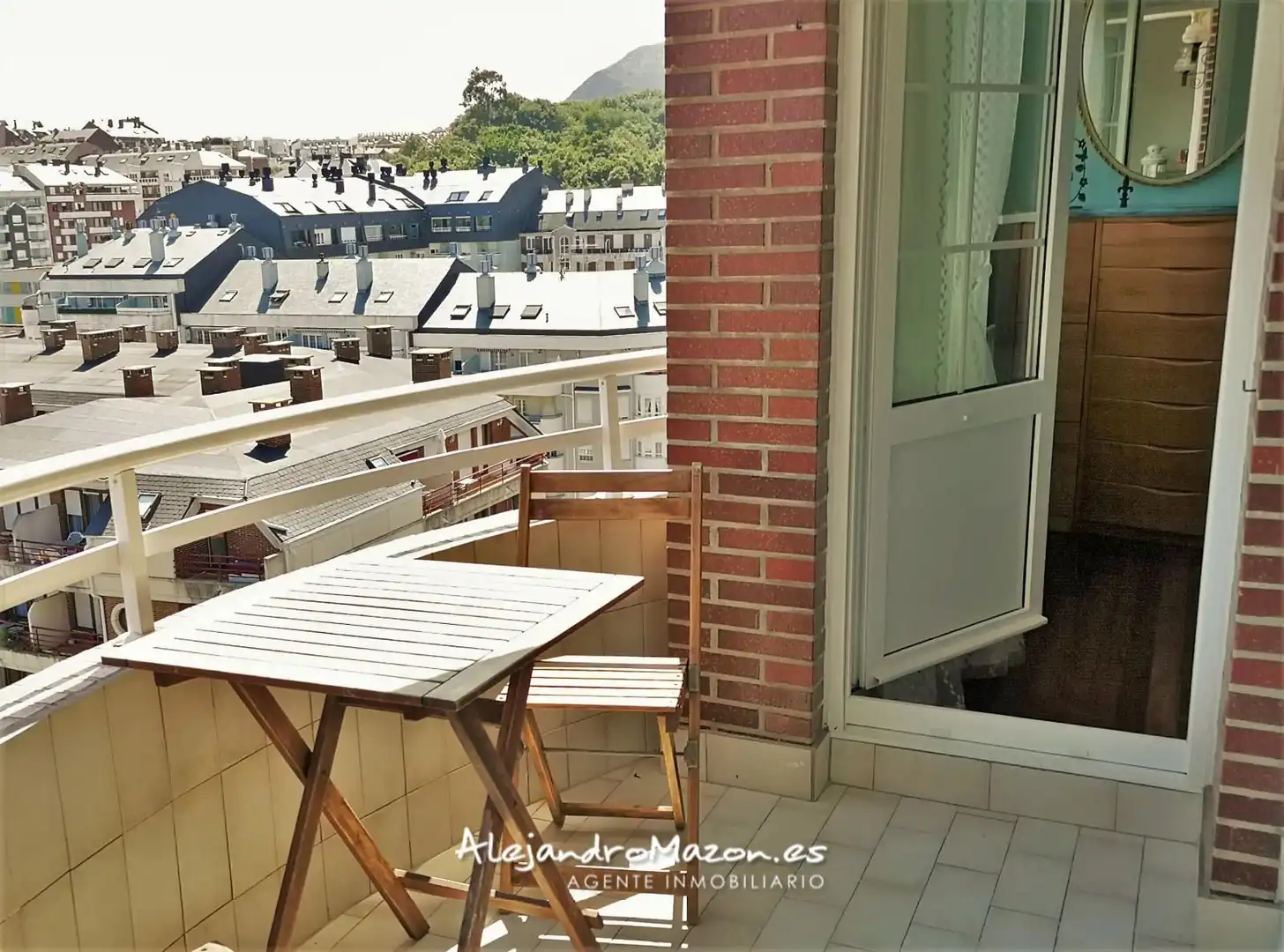 Balcony of Flat for rent in Castro-Urdiales  with Heating, Terrace and Swimming Pool
