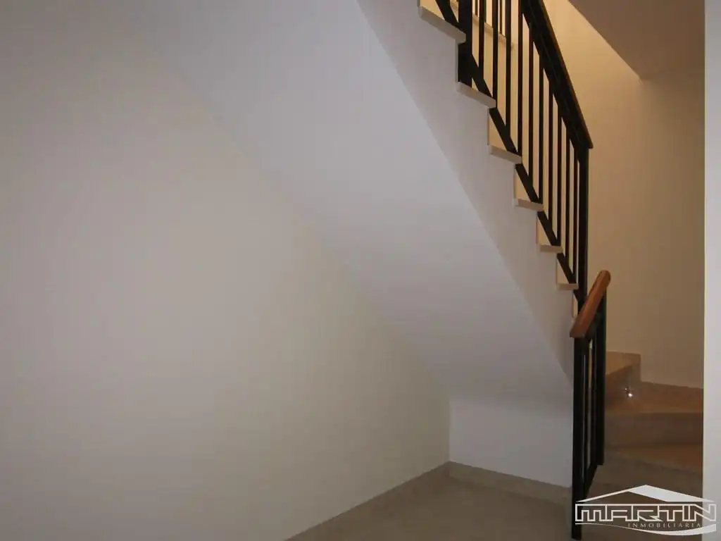 Dúplex en venda en Lucena amb Aire condicionat i Terrassa