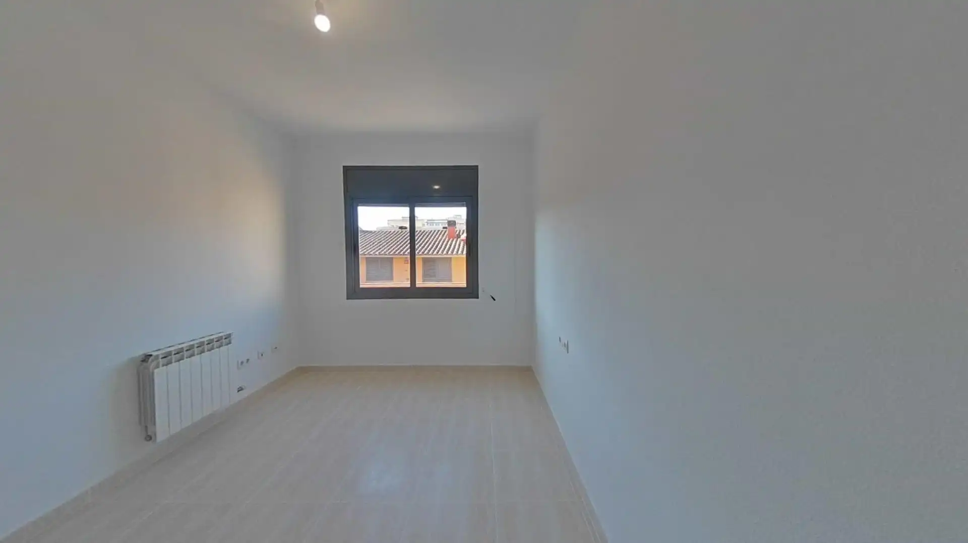 Habitación de Piso en venta en Ripollet con Calefacción y Terraza
