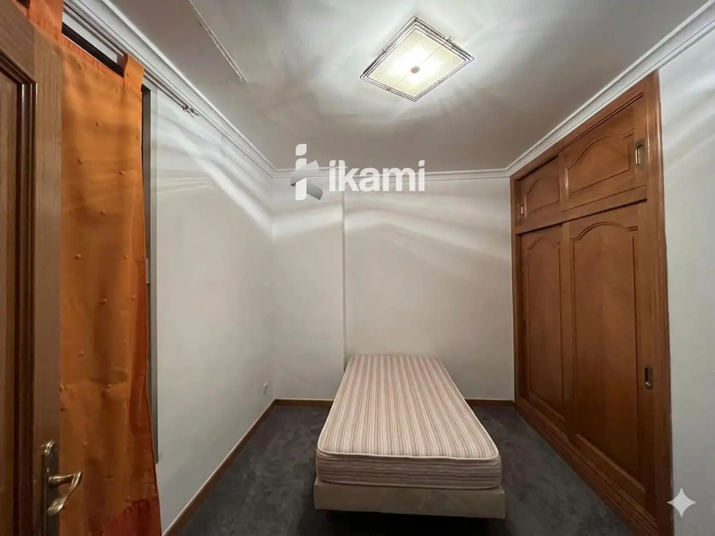 Schlafzimmer von Dachboden zum Verkauf in La Font d'en Carròs mit Terrasse