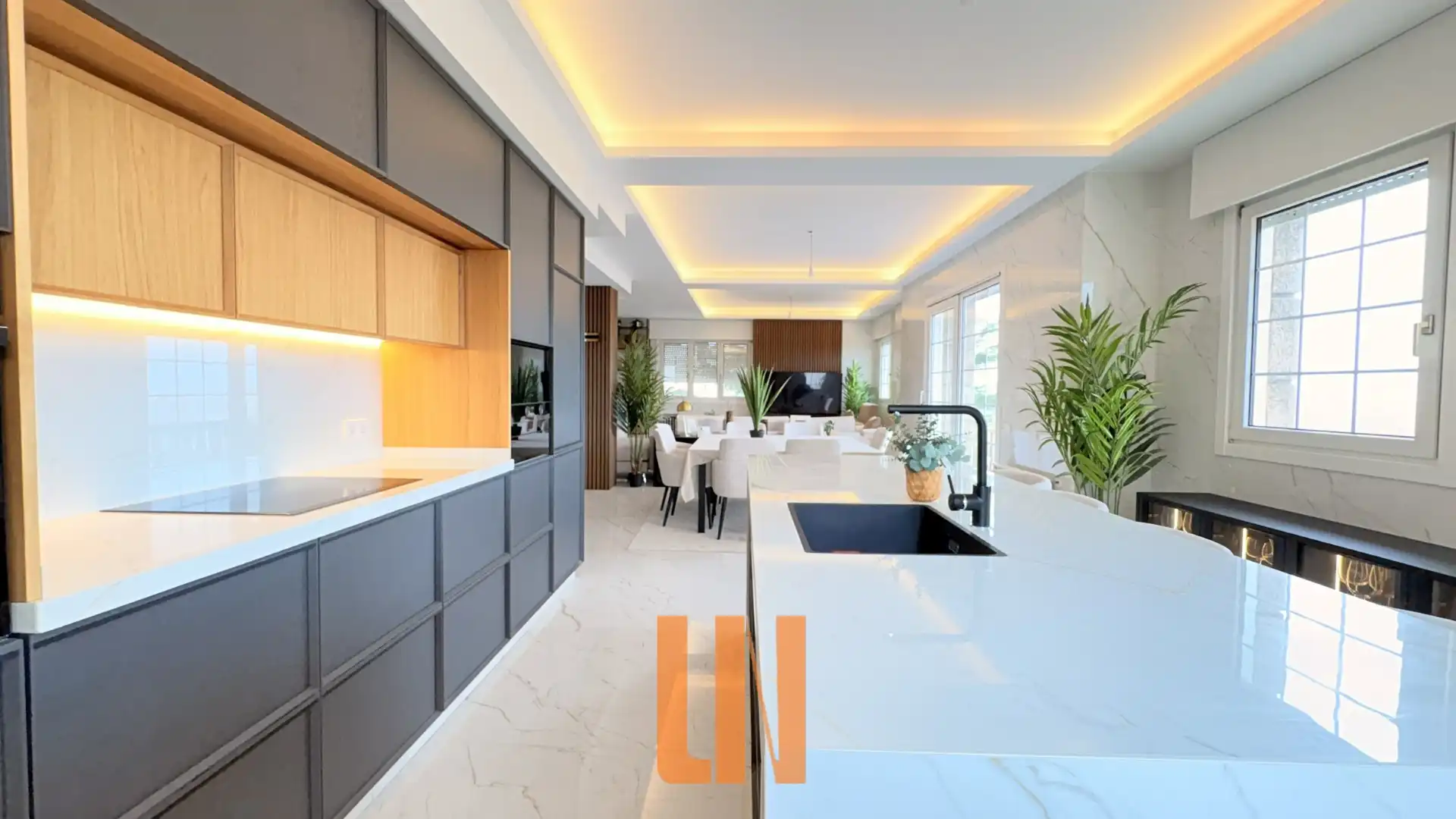 Cocina de Casa o chalet en venta en A Coruña Capital  con Calefacción, Jardín privado y Parquet