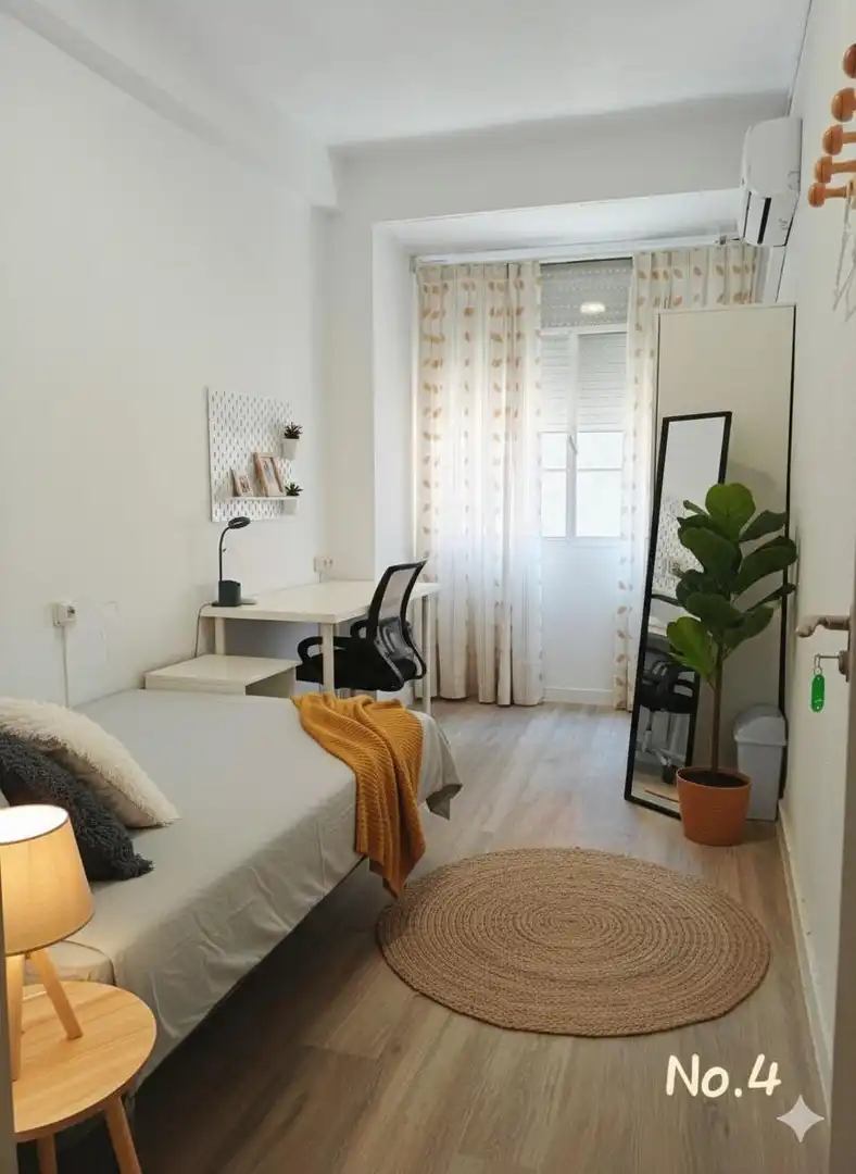 Habitación de Apartamento en venta en Murcia con Aire acondicionado, Calefacción y Terraza