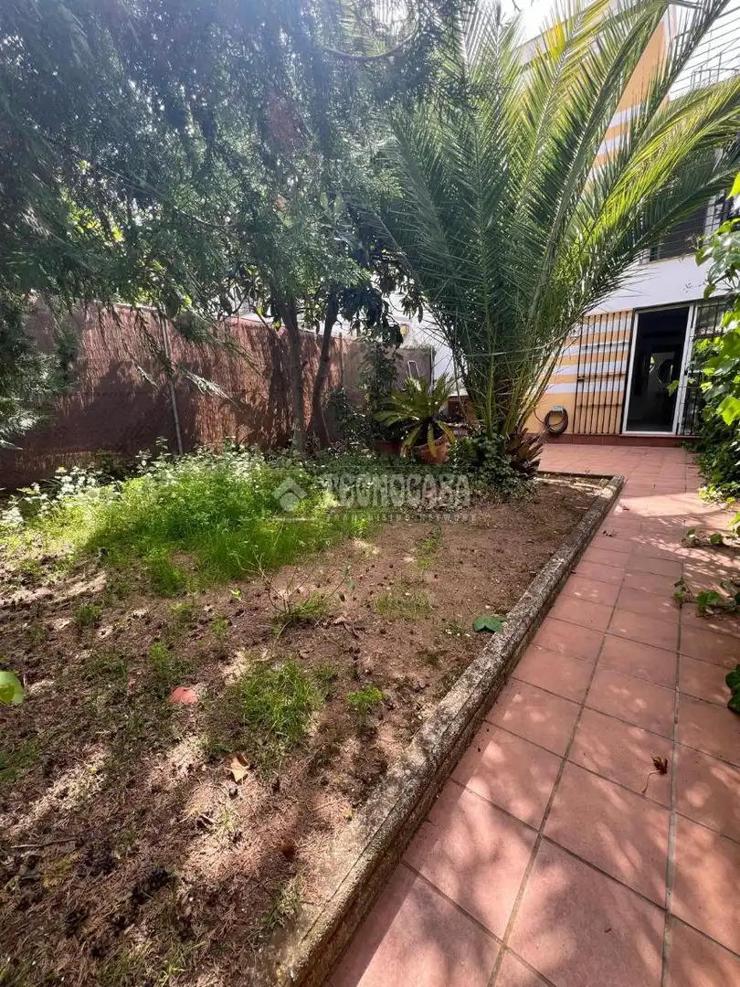 Jardí de Casa o xalet en venda en Dos Hermanas