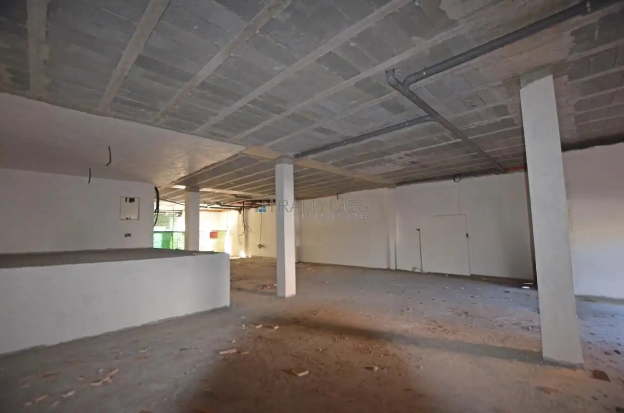 Local comercial en venta en MARTIRES DE SOBREDO, imagen 7