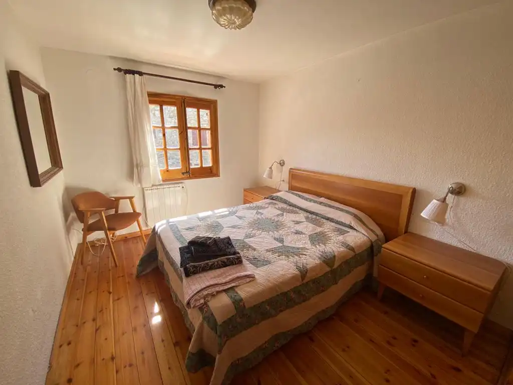 Bedroom of Flat for sale in Setcases  with Parquet flooring, Furnished and Washing machine
