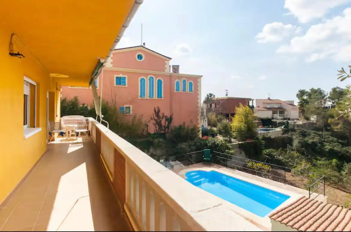 Piscina de Casa o xalet en venda en Olivella amb Aire condicionat, Jardí privat i Terrassa