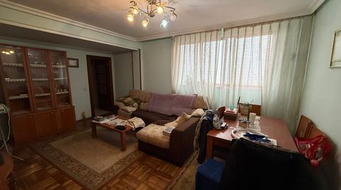 Foto 5 de Piso en venta en Calle Manuel de Falla, 22, Milán - Pumarín, Oviedo