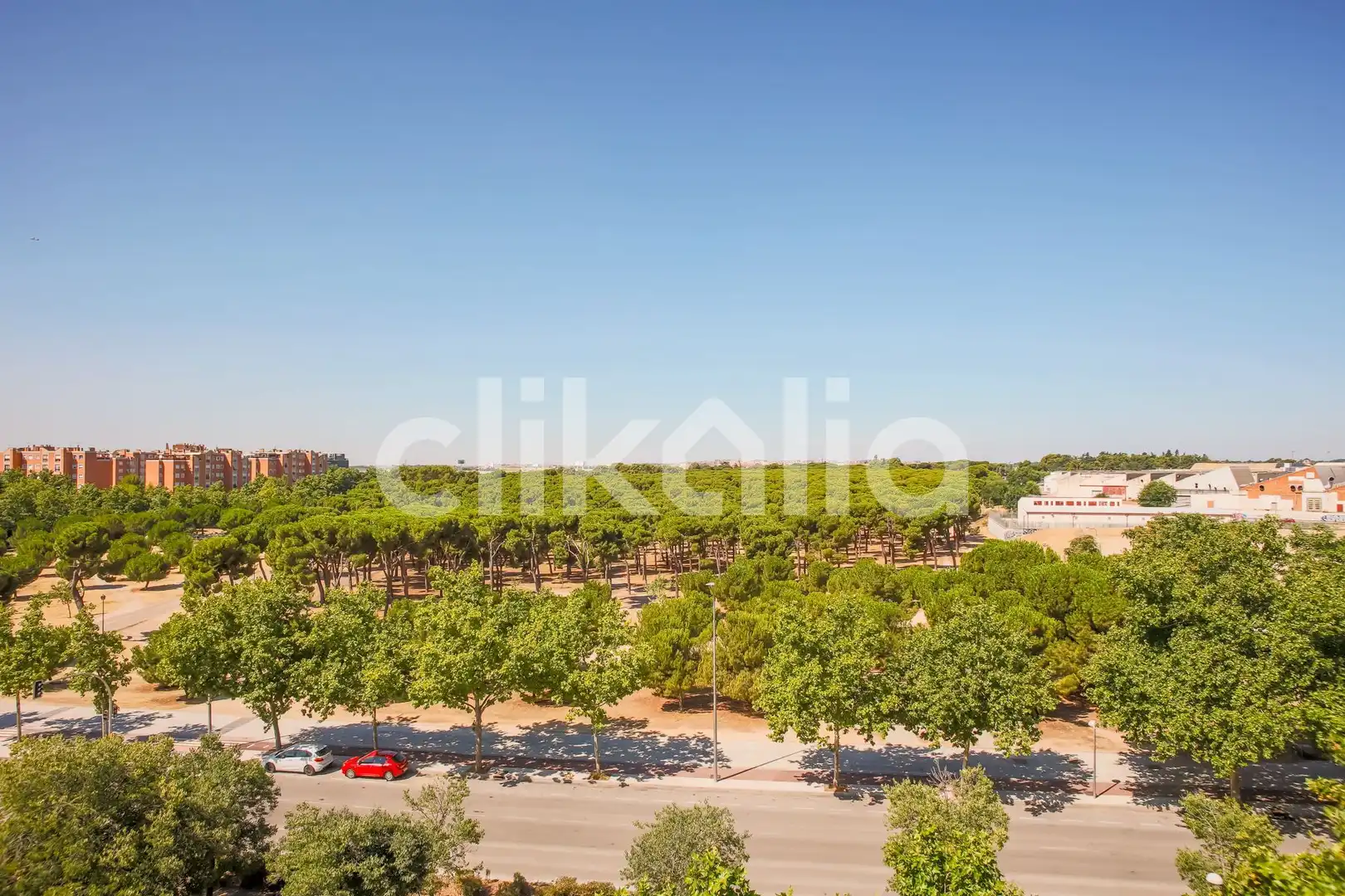 Piso en venta en Madrid con Calefacción, Terraza y Trastero
