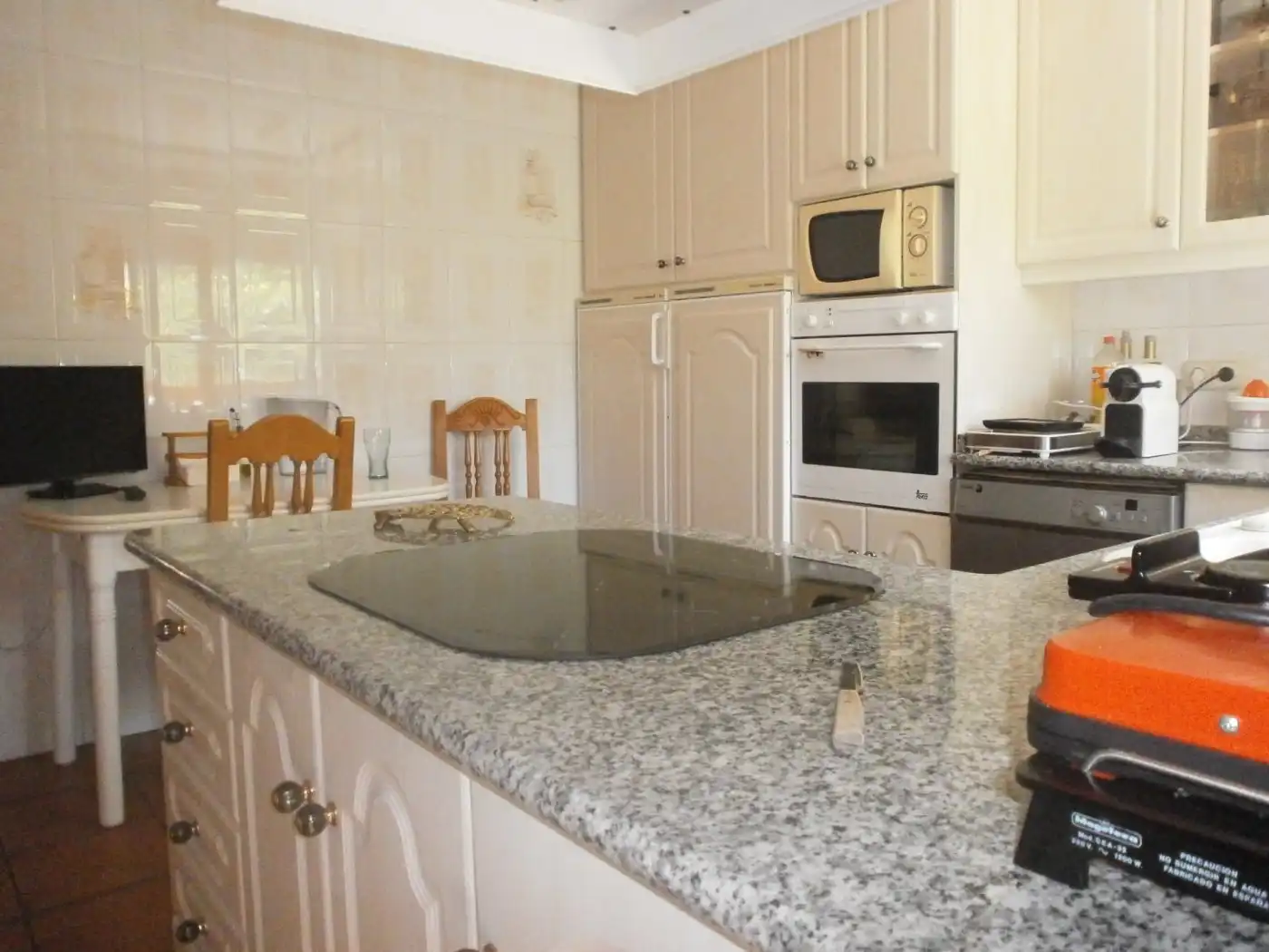 Kitchen of Houses for sale in Abades  with Heating, Private garden and Swimming Pool