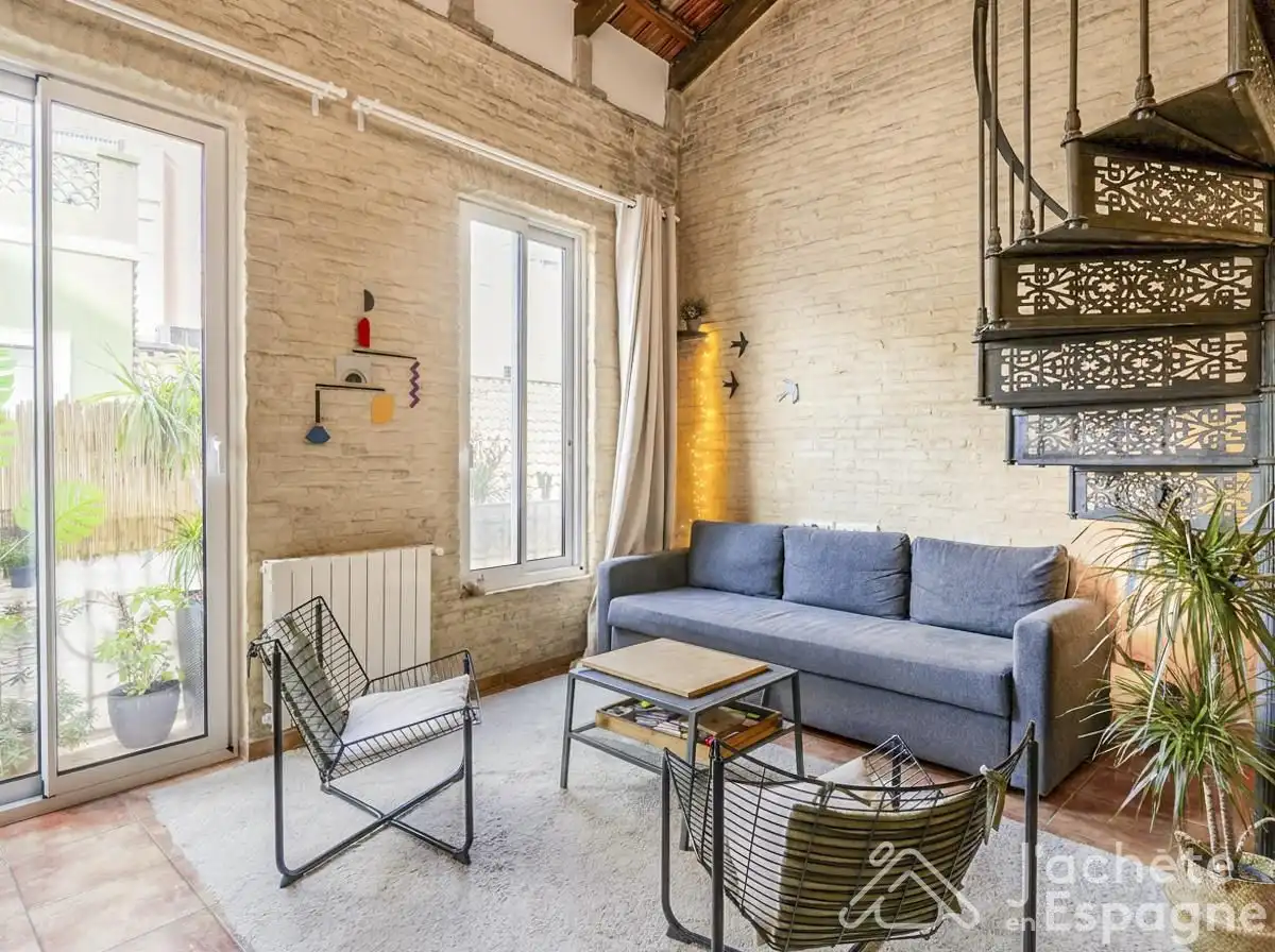 Sala d'estar de Àtic en venda en Valencia amb Aire condicionat, Terrassa i Moblat