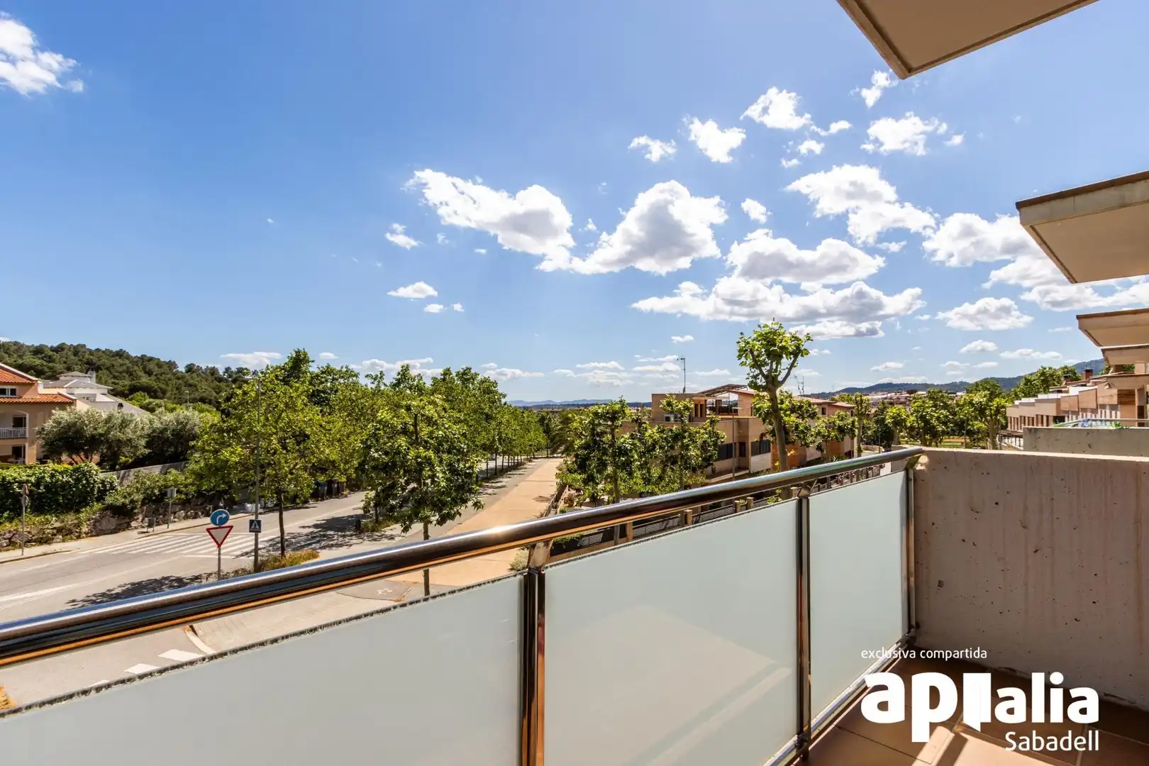 Terrassa de Casa o xalet en venda en Castellar del Vallès amb Aire condicionat, Calefacció i Jardí privat