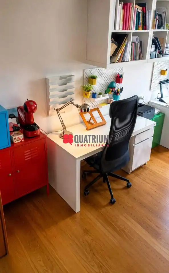 Flat for rent in Santiago de Compostela   with Heating and Furnished