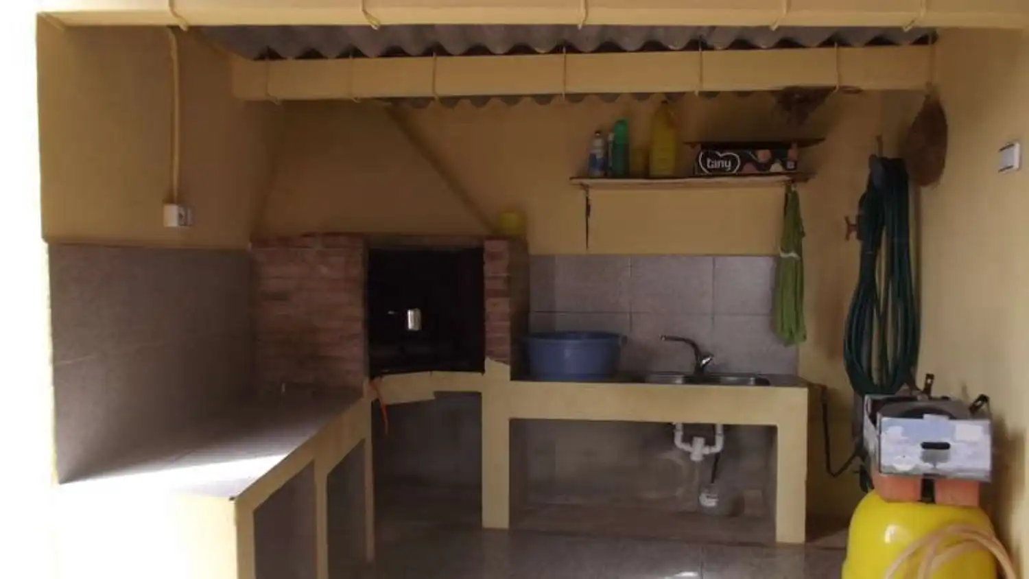 Küche von Haus oder Chalet zum Verkauf in Peñíscola / Peníscola mit Klimaanlage und Privatgarten